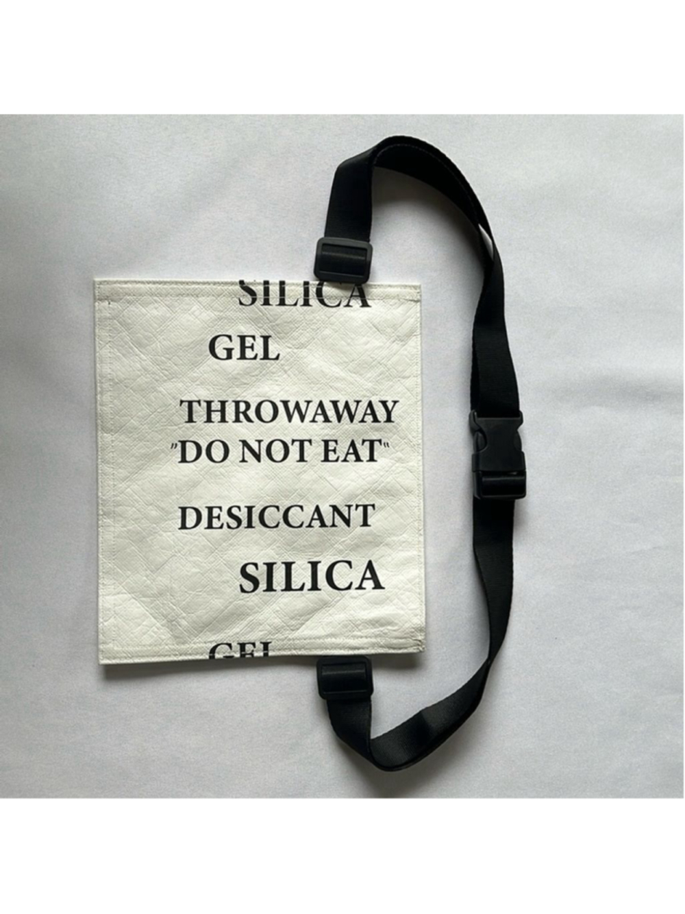 NOVELTY CROSSBODY FANNY PACK